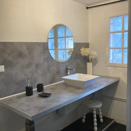 Proche Pole Europeen Du Cheval *